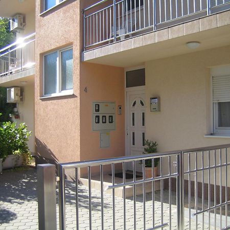 Apartman Mona Mostar Bagian luar foto