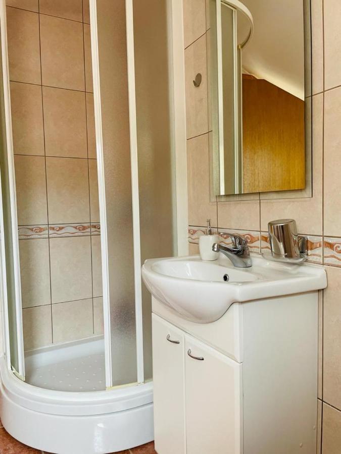 Apartman Mona Mostar Bagian luar foto